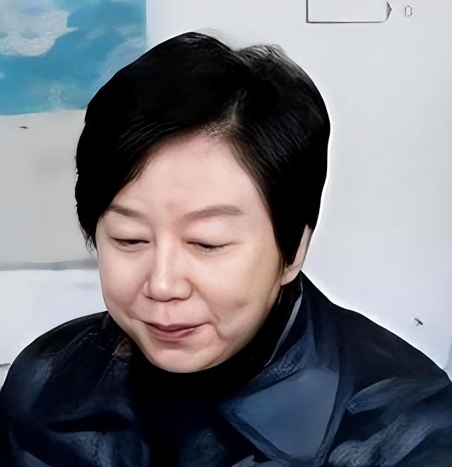 被曝藏身美国4个月，恒大前总裁再迎坏消息	，许家印最后希望破灭