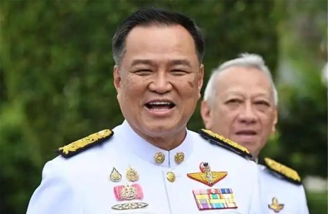 让柬埔寨失望了，佩通坦下台第8天，泰新总理：我是100%华人后