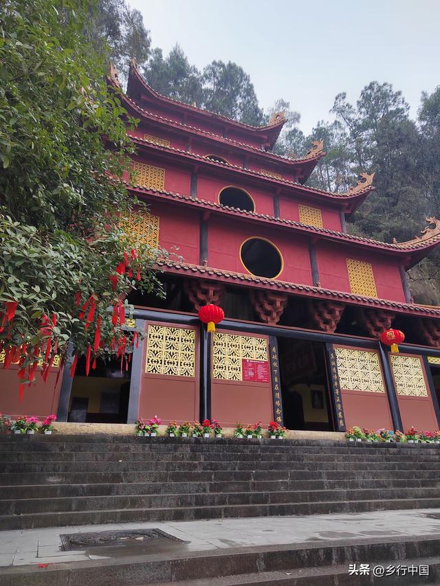 南部县禹迹山：巴蜀第一立佛在此，一山藏千年佛韵与传奇