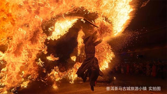 7月“火”力全开！湄公河旅游邀你纵情狂欢火把节