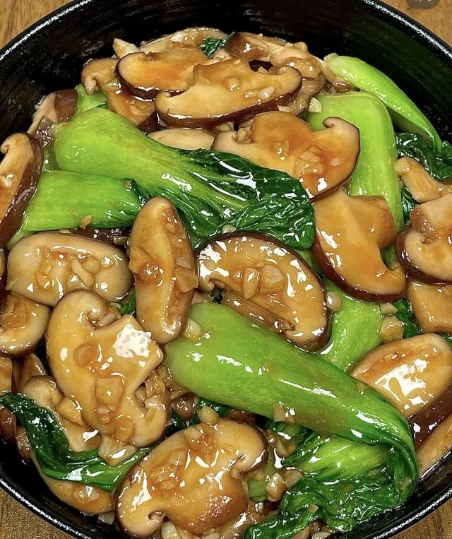 立秋后，这菜使劲吃，它是养肝高手，隔天吃一次，肝脏清爽眼睛亮