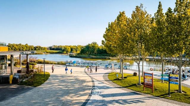 童话世界！深秋的生态城，美成了一幅画