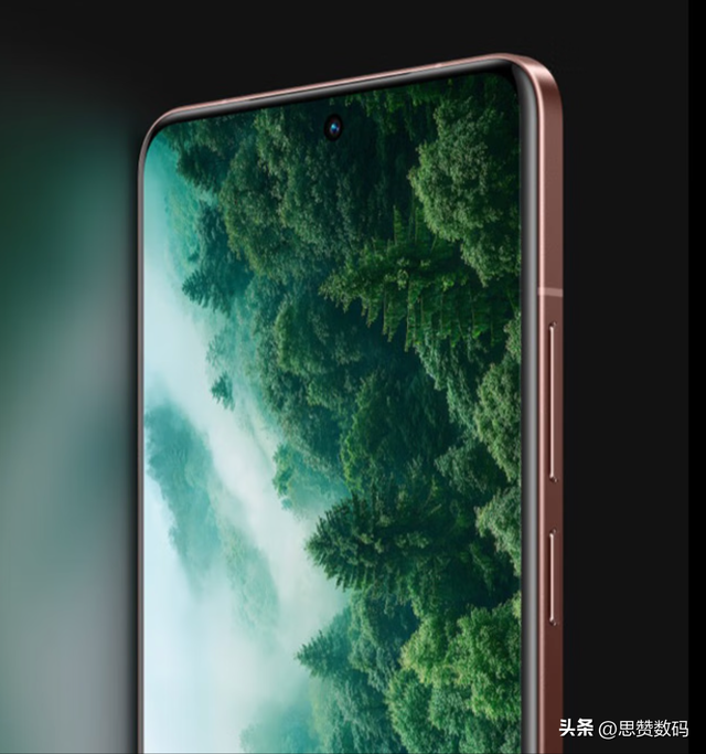 Pro上2K屏了！Realme GT 8曝光汇总