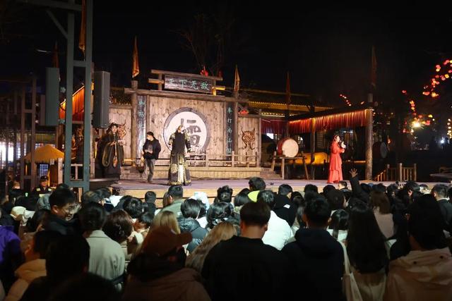 怎么一提万岁山武侠城，就“哇”声一片