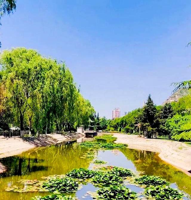 我是芜湖人，去了趟甘肃兰州，实话实说：兰州比网上评价的还要好