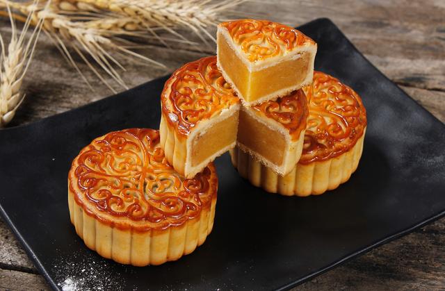 月饼从奢侈品变“没人吃”差在哪