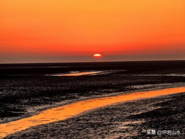 2025辽宁赏秋之旅日记(5)——从本溪前往盘锦 游览红海滩景观