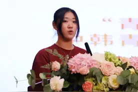 “青岛通济实验学校”杯中韩青少年文化交流体育联赛图片