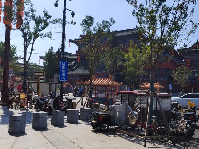 开封文旅持续红火，为何宋都御街却陷入冷清？