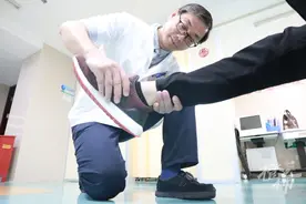 女性45岁、男性55岁开始“断崖式衰老”？最佳的养老方式建议从三四十岁时做起图片