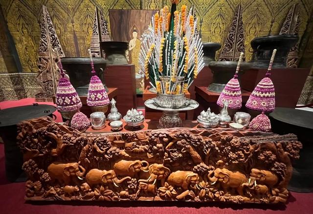 走进老挝万象神木博物馆，触摸木雕里的山河岁月