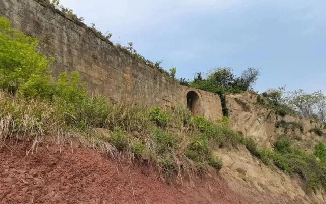 重庆北碚有一座濒临消失的古寨，寨主竟曾是美国总统罗斯福的同学