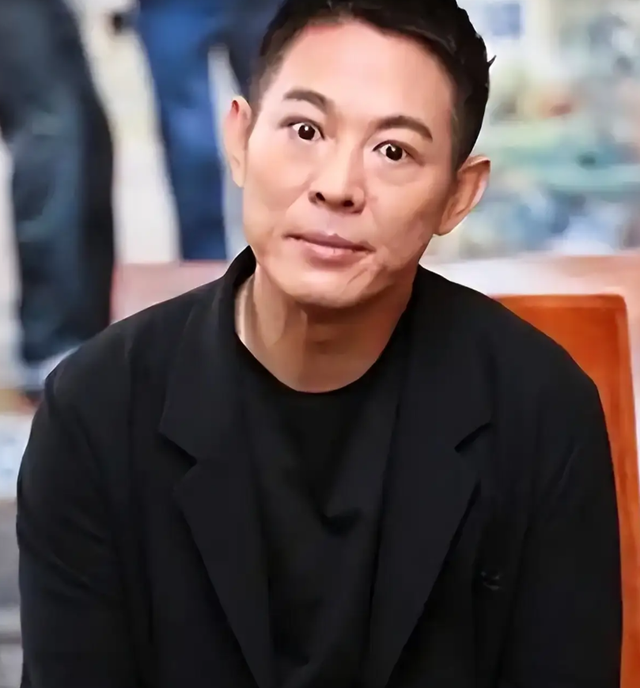 “换心	”传闻真相大白仅1月，李连杰官宣3大喜讯 野心太大藏不住了