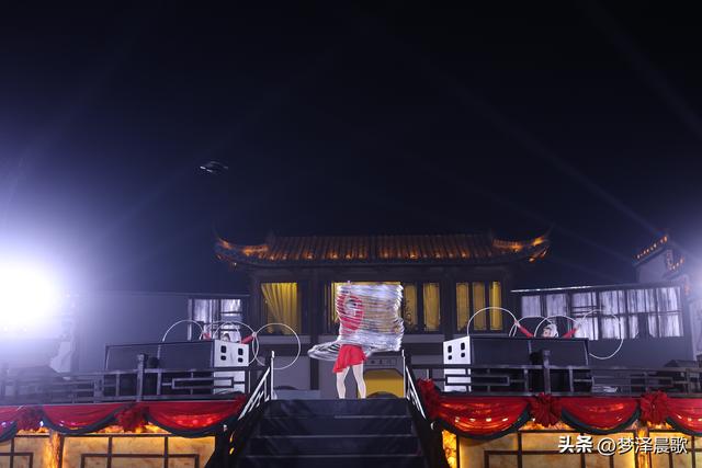 云梦：文化碰撞与音乐狂欢 祥云湾一周年庆典亮点纷呈