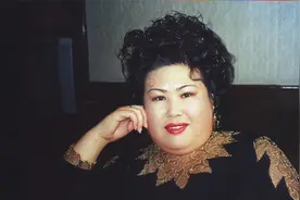 辽宁演员董立范：就因演了一次彪悍富婆，却毁了自己一辈子的幸福图片