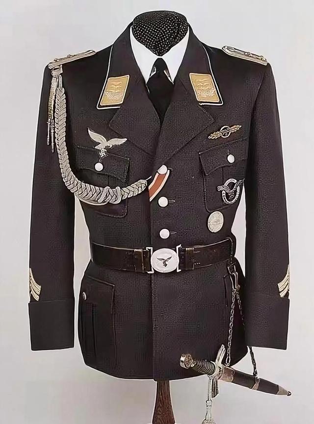 抛开政治，当今世界上最漂亮的军服，威武霸气！