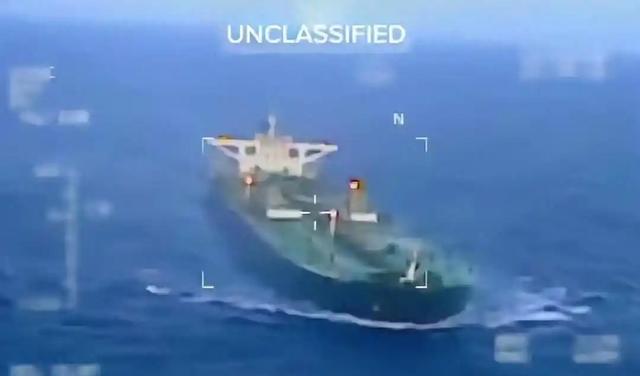 中方资产被扣押，局势变成4打1，伊朗出兵登船，特朗普捅马蜂窝