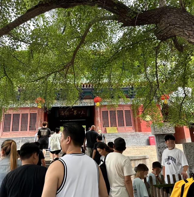 释永信被查仅四天！香港资产被扒，涉及美国籍，收支严重不平衡