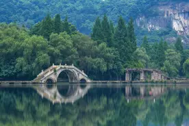 家里出现这3种征兆，说明祖宗在保佑你，千万要珍惜图片