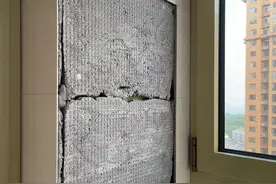 越来越多人不建议在“阳台贴砖”！学学年轻人的做法，好看还耐用图片