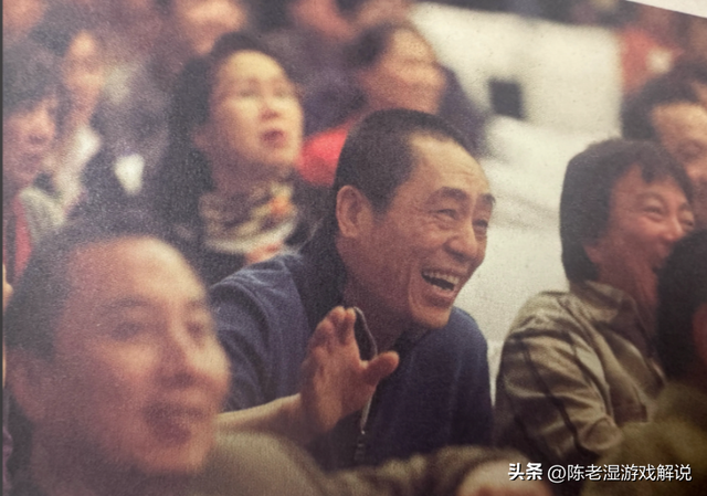 这一次，"老夫少妻"的残酷现实 ，在75岁张艺谋身上体现得淋漓尽致