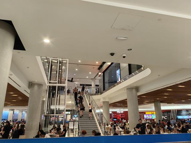 加拿大——我的境外旅游第七站（续六，多伦多购物餐饮篇）