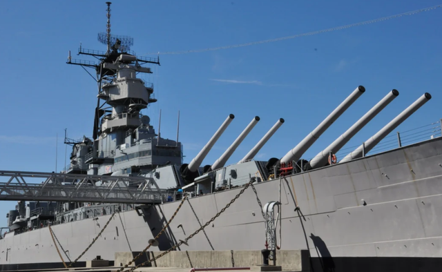 “特朗普级”引热议	，战列舰为何退出历史舞台？是否有重返可能