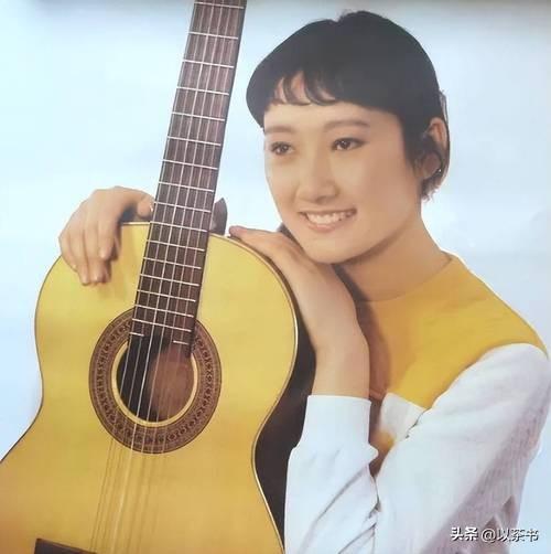 事实证明，和王刚离婚24年的成方圆，已经变成了他高攀不起的样子