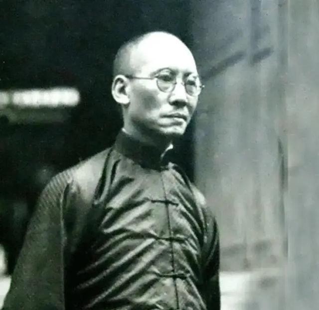 这就是“云南王”龙云的真实样貌，曾打败法国大力士，罕见老照片