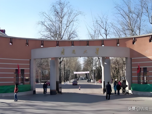 加拿大学者：对西方媒体来说，中国的“坏消息”才是“好新闻”