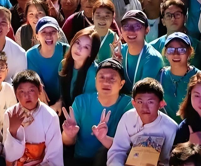 李亚鹏事件再升级！房东助理揭内情，暗指忘恩负义，当地居民发声