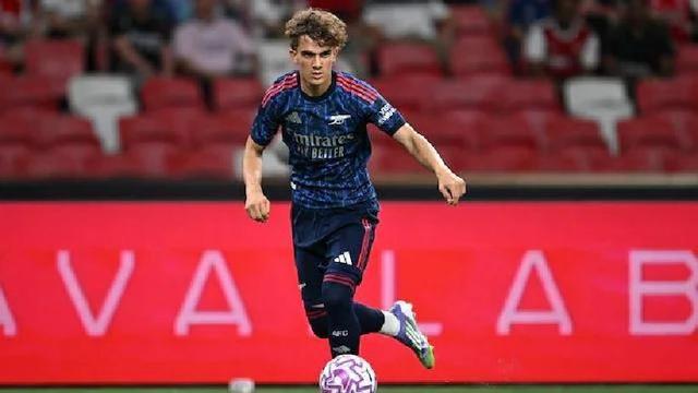 阿森纳新星崛起！15岁神童再现梅西风，连过四将制胜球