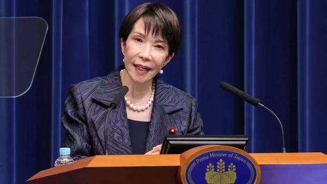 高市没有想到，先等来的不是日本登上钓鱼岛，福建号航母突然北上