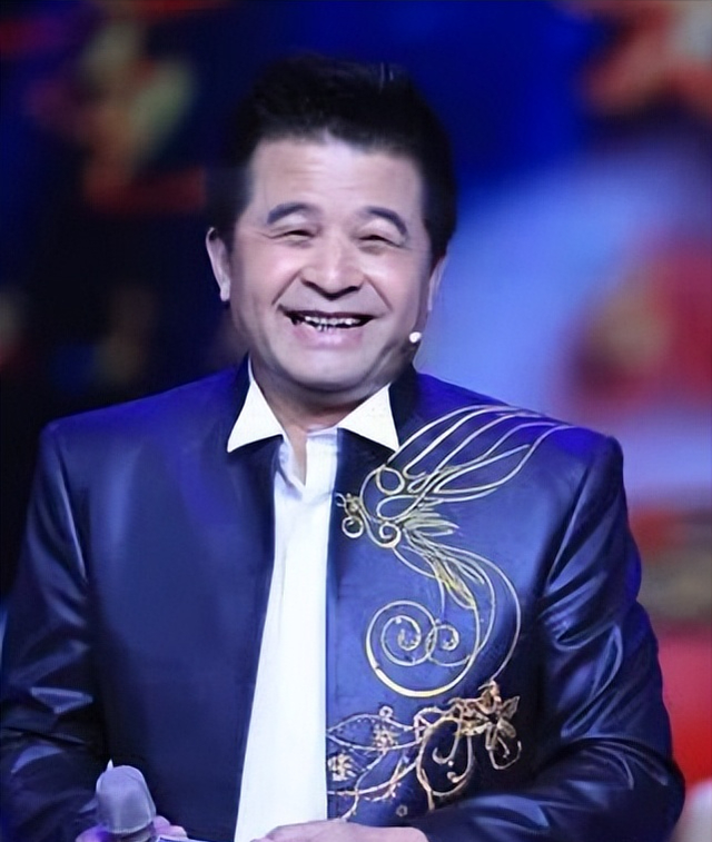 原来她就是毕福剑的关门弟子，师傅落魄不离不弃，现状曝光太意外