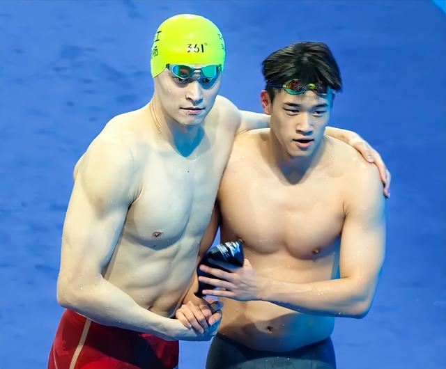 孙杨不再隐瞒！公开回应是否退役，自称很遗憾，印证了潘展乐的话