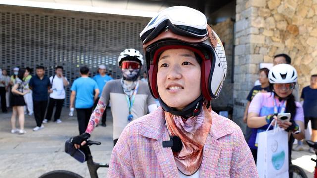 200名骑行爱好者“骑行九女峰 遇见新朋友”
