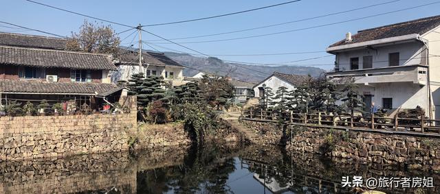 真是醉了，徒步奉化东西岙徐凫岩看悬崖飞瀑堵人竟然堵到怀疑人生