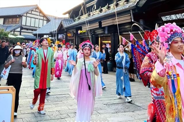 定了！庐山5天好戏连台 + 沉浸式体验，还有各项优惠活动来了！