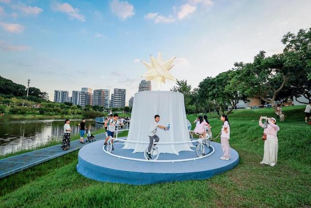 2025如虹嘉年华“动感”正燃！深圳虹桥公园成双节假期热门打卡地