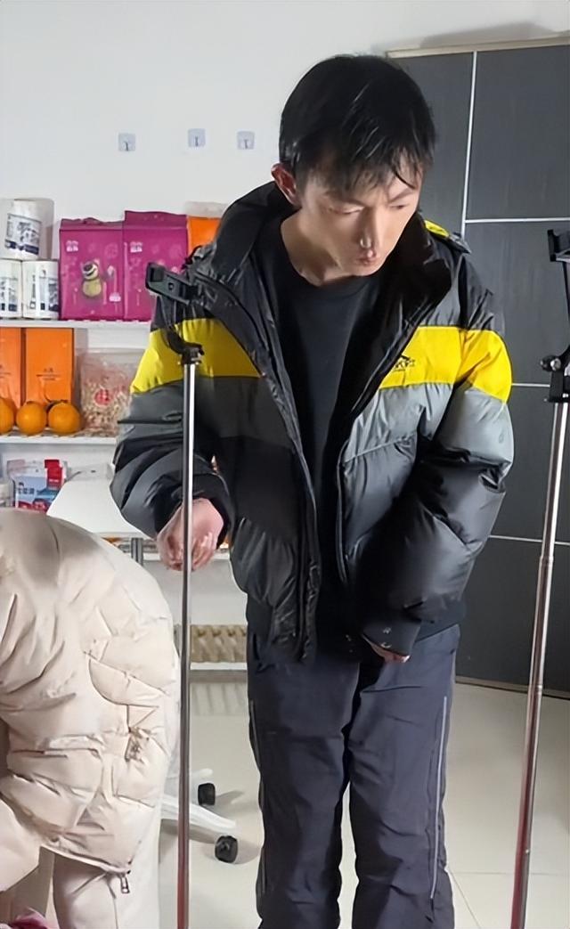 小伙娶22岁脑瘫女子：颜值出众会做饭，只要不生孩子，其余挺好的