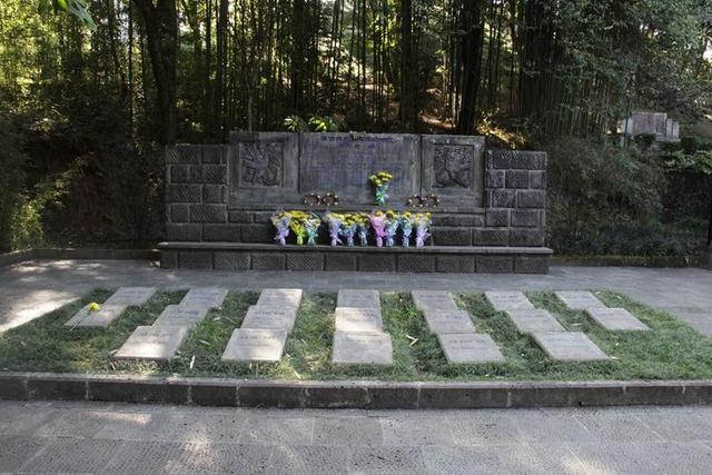 从北京自驾到云南 感受抗战之十一：国殇墓园