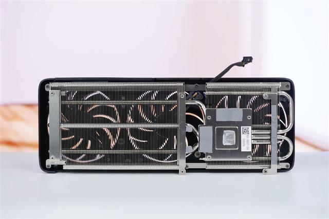 铭瑄RTX 5060 Ti iCraft OC 8GB评测：主流玩家的电竞之心 8GB性价比高