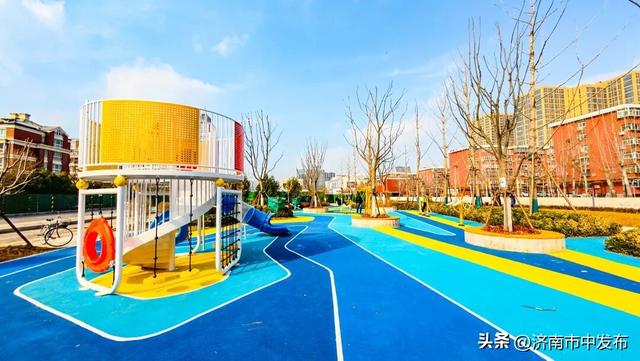 济南一处新建景观带开放，市民打卡又添好去处