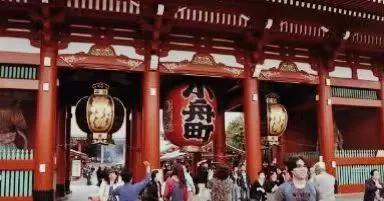 大量日本游客涌入北京，打着旅游幌子不去旅游不吃美食，来干嘛？