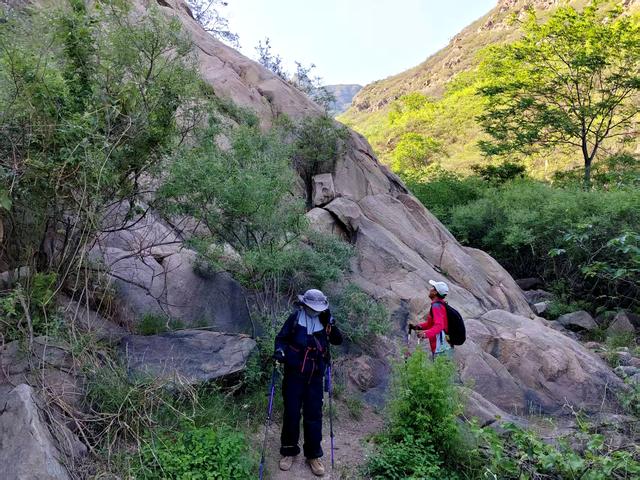 长峪-三帽山-白果寺-野人谷-常河穿越