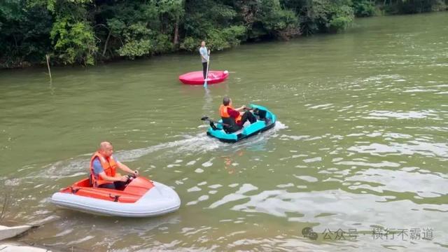 严学章：老兵兵坑漂流记