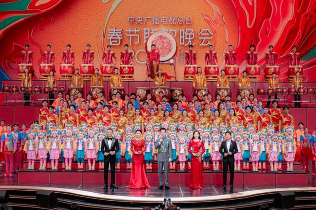 2026央视春晚主题官宣仅1天，三大恶心情况发生了，陈佩斯没说错