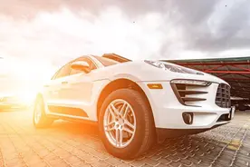 韩系车与法系车那个比较耐开？师傅：用车6年之后，差距就出来了图片