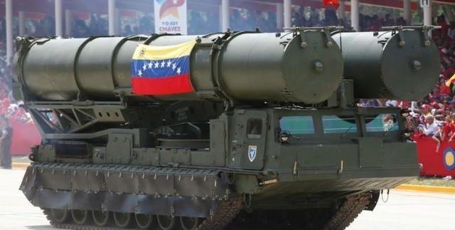 委内瑞拉生死关头之际，无路可退的马杜罗，终于打通了北京的电话