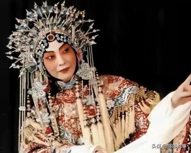 她是中国第一美人，五位总统追她	，却隐居农村守寡，死后葬八宝山